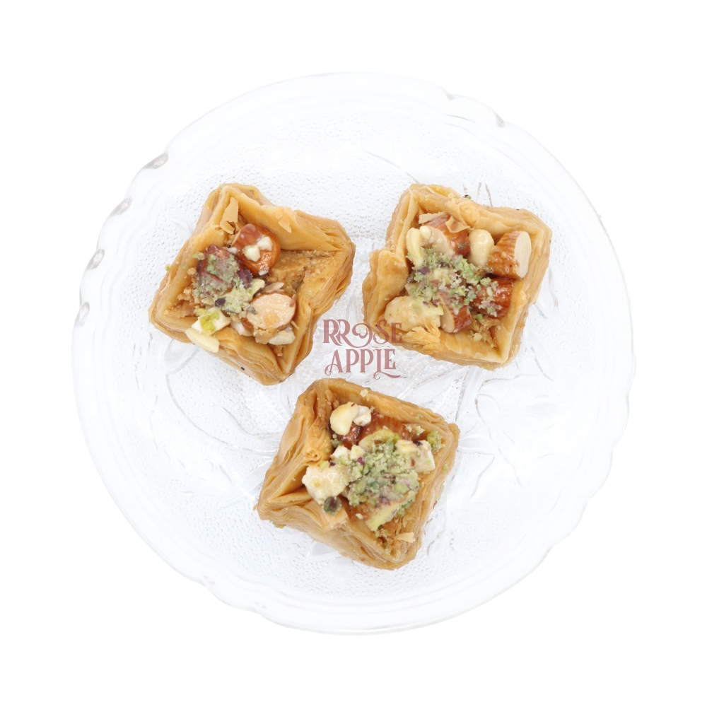 Mix Pyramid Baklawa